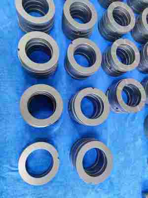 Customized Pressureless Sintered SSIC Bushing Bearing Parts Thrust Disc For Pump