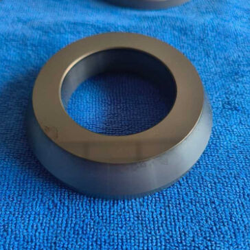 Op maat gemaakte siliconcarbide-schuiflager voor hogetemperatuurpompen